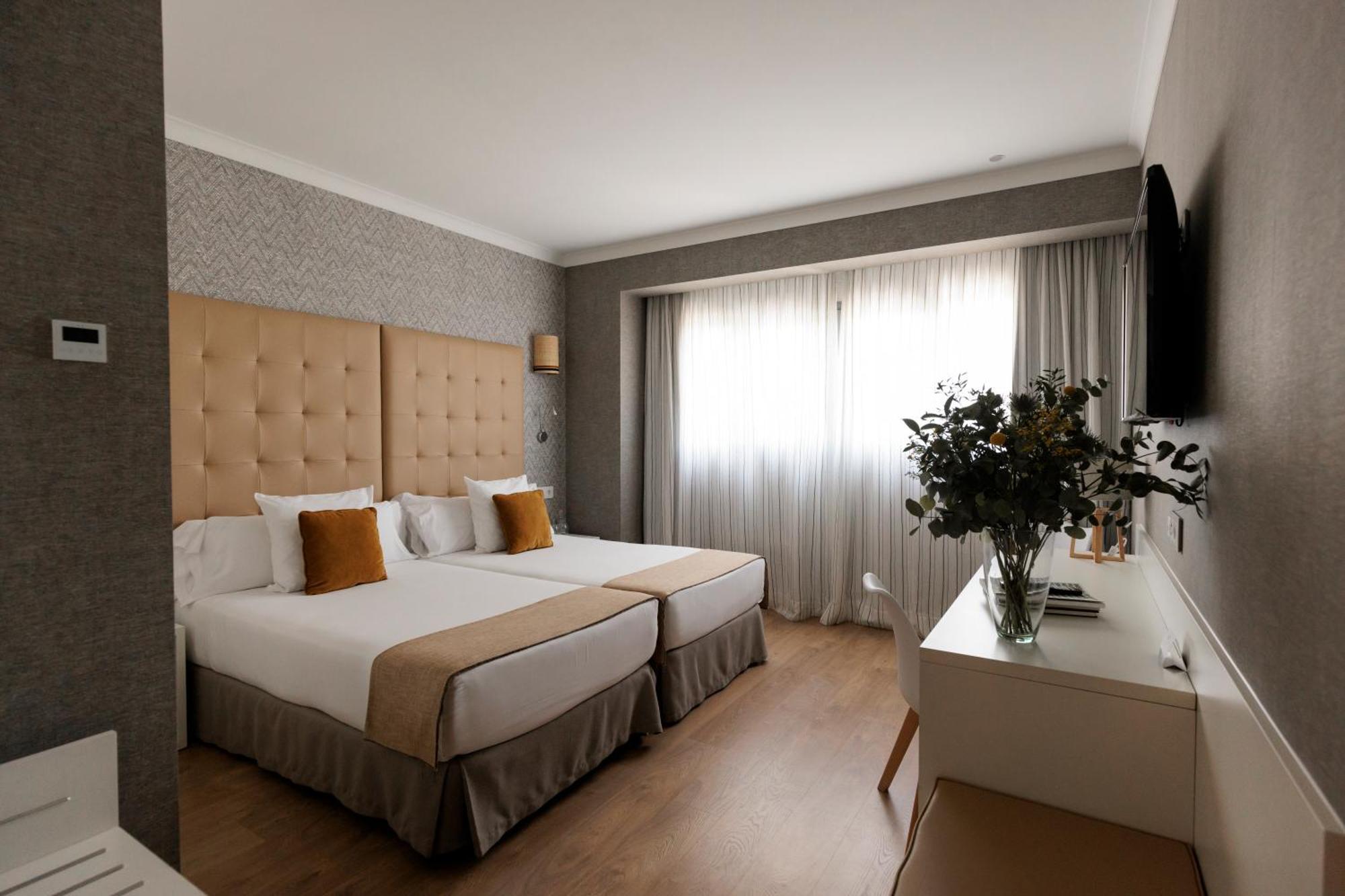 Hotel Pax Guadalajara Eksteriør billede