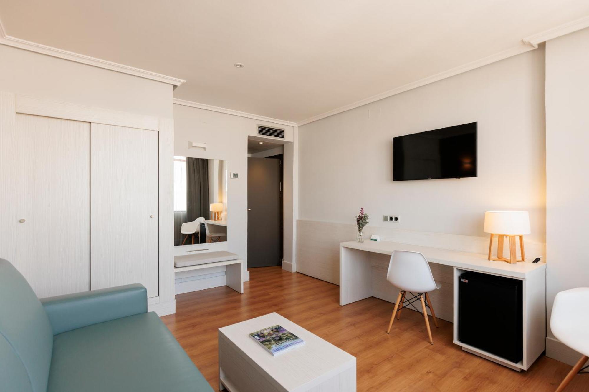 Hotel Pax Guadalajara Eksteriør billede